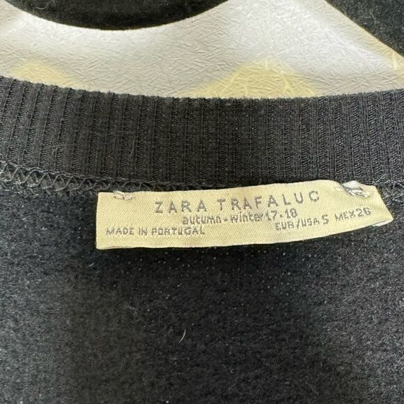 Zara Buckle Sleeve Pulllover Sweatshirt Black S - Picture 5 of 6